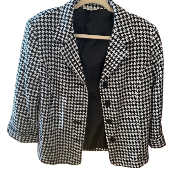 Dressbarn Black And White Houndstooth Blazer